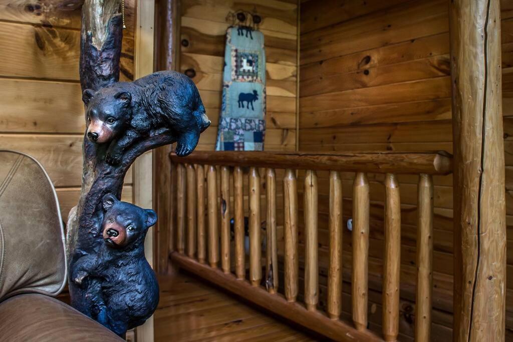 セバービル Holly Tree Hideaway - Semi Secluded Mtn Settingヴィラ エクステリア 写真